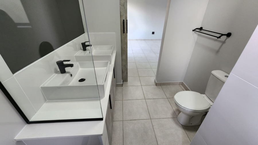 To Let 3 Bedroom Property for Rent in Waterval East North West